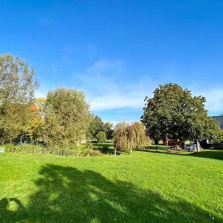 Feriehus Blaues Haus - Ankommen Und Sich Wohlfuehlen