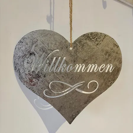 Feriehus Blaues Haus - Ankommen Und Sich Wohlfuehlen *